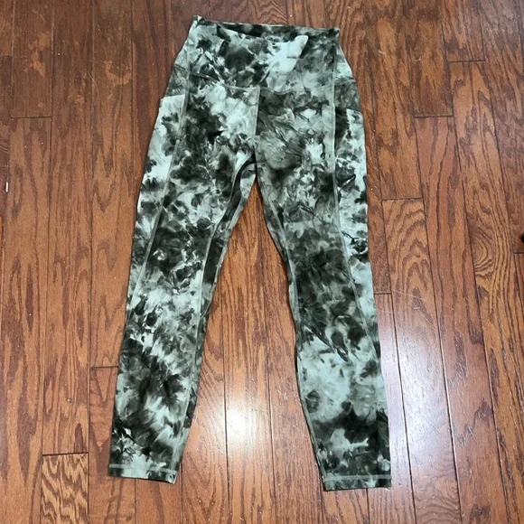NWT Lululemon 28" Align HR Pants Diamond Dye Light Sage Army Green Dark Olive 8 - Picture 3 of 12